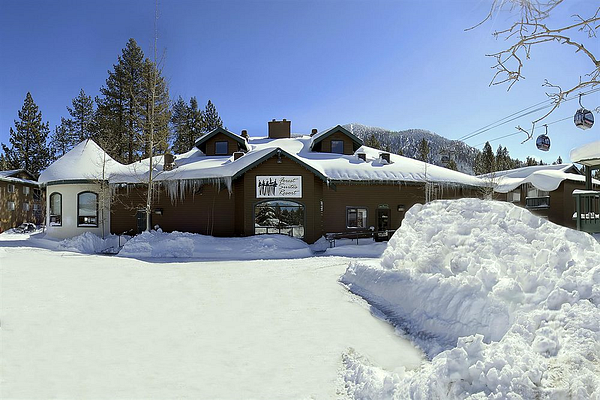 Forest Suites Resort at the Heavenly Village, South Lake Tahoe